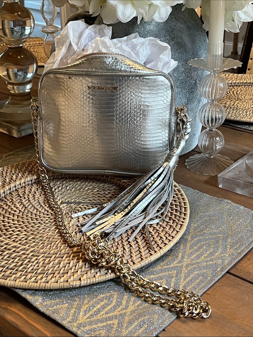 Victoria‘s Secret Silver Tassel Gold Chain NWOT